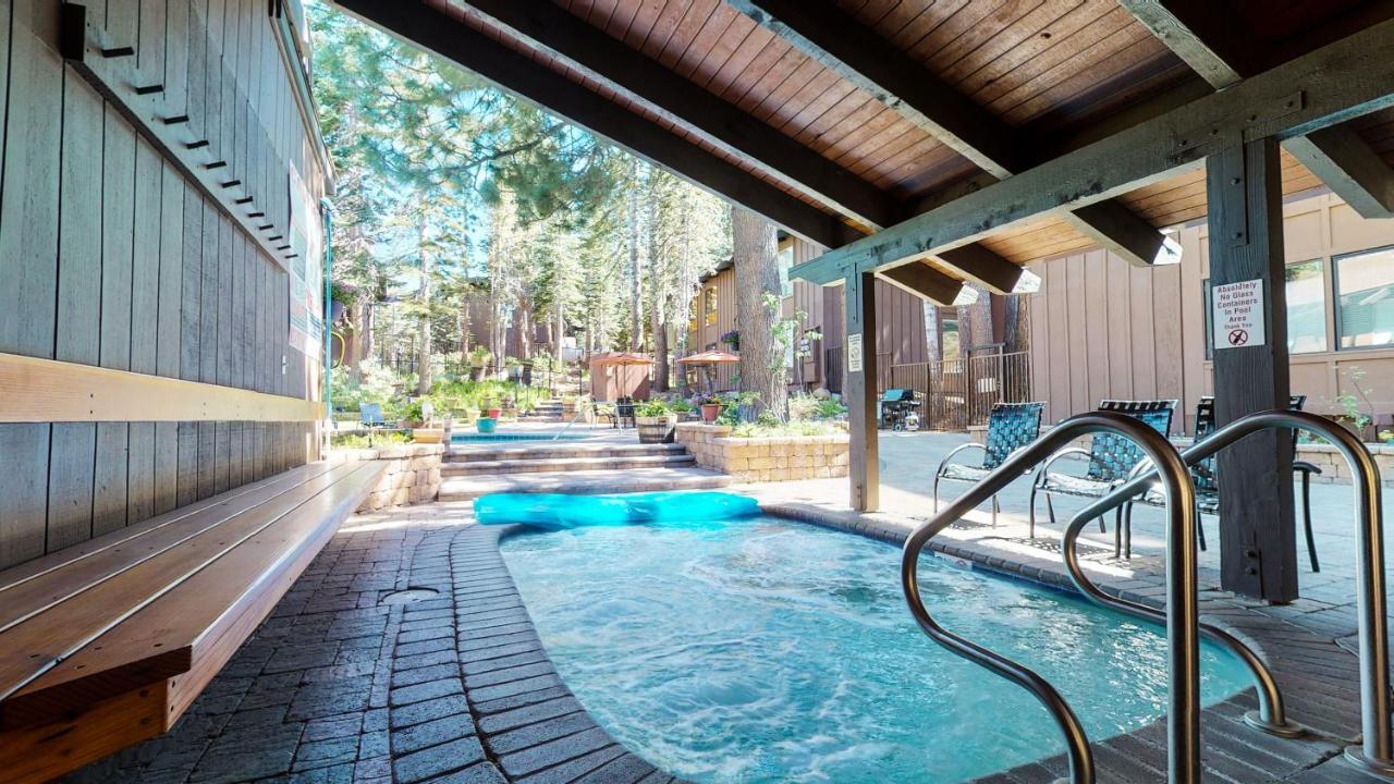 Apartment Mammoth Estates - Free Parking & Pet Friendly *