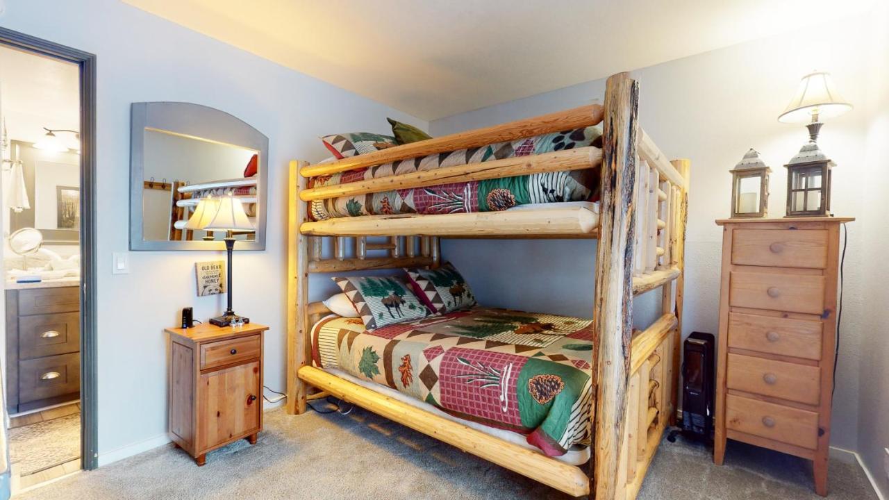 Mammoth Estates - Free Parking & Pet Friendly Apartment