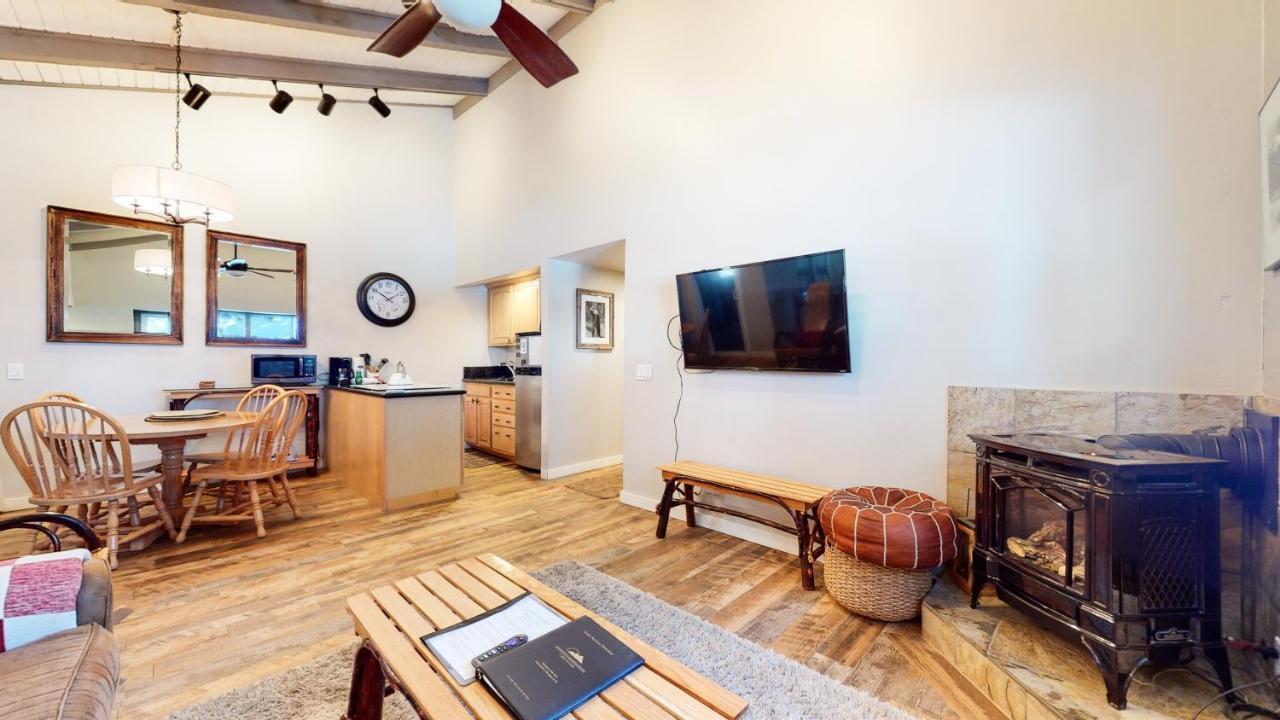 Mammoth Estates - Free Parking & Pet Friendly Apartment