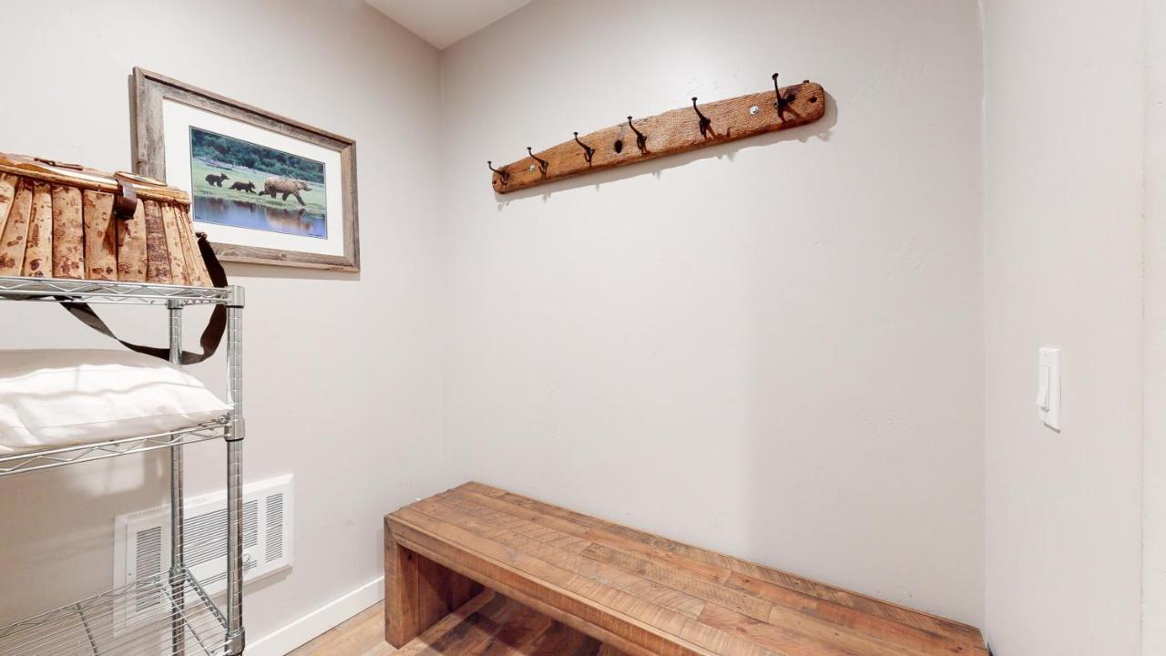 Apartment Mammoth Estates - Free Parking & Pet Friendly Mammoth Lakes