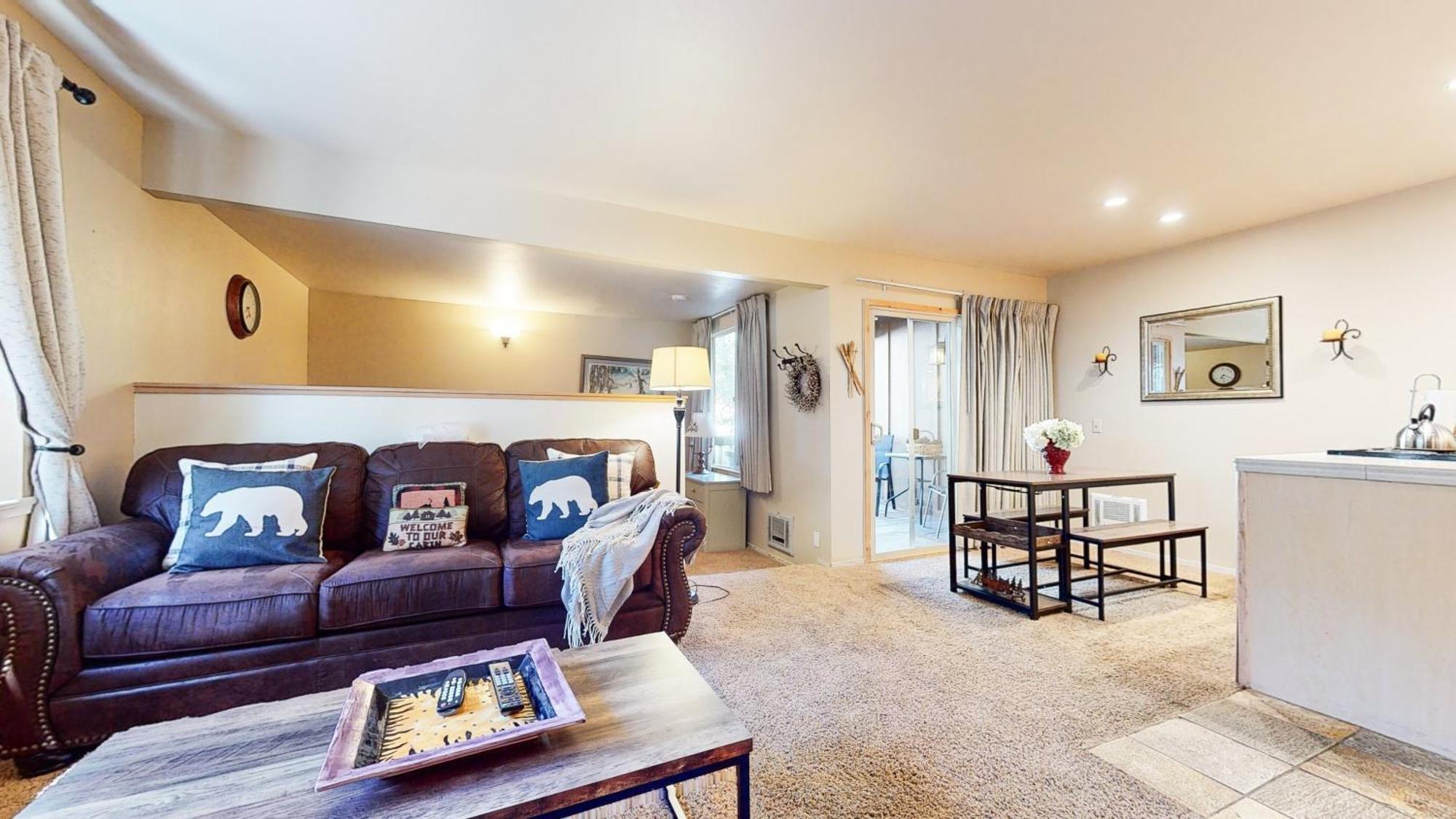 Mammoth Estates - Free Parking & Pet Friendly Mammoth Lakes